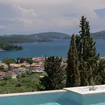 Feline With An Incredible Sea View * Nidrí