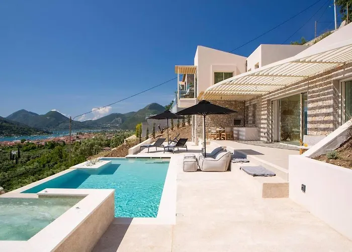 Villa Feline With An Incredible Sea View